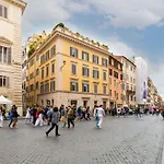Circle Piazza Di Spagna 60 Suites Collection
